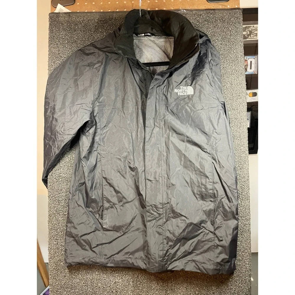 The North Face Rain Jacket Mens Small Gray Mesh Lined Full Zip Hooded Shell